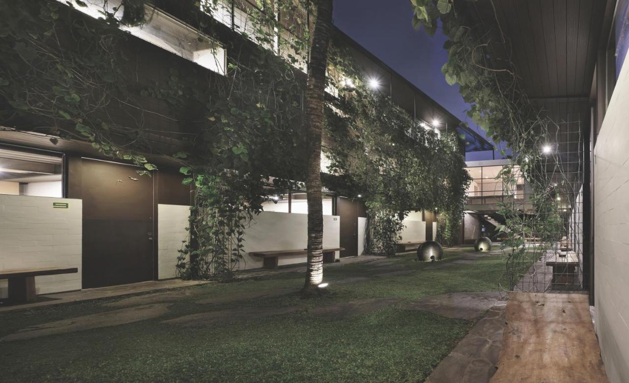 Clio Apartment Seminyak Exterior foto